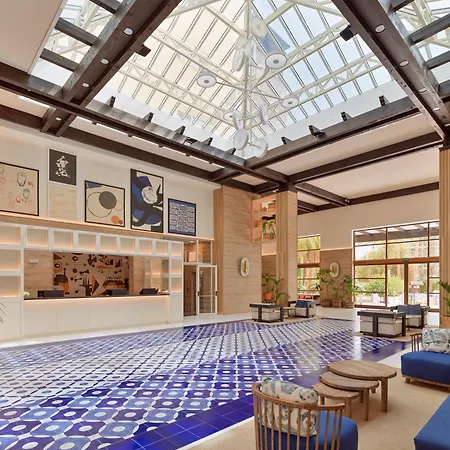H10 Salauris Palace 4*